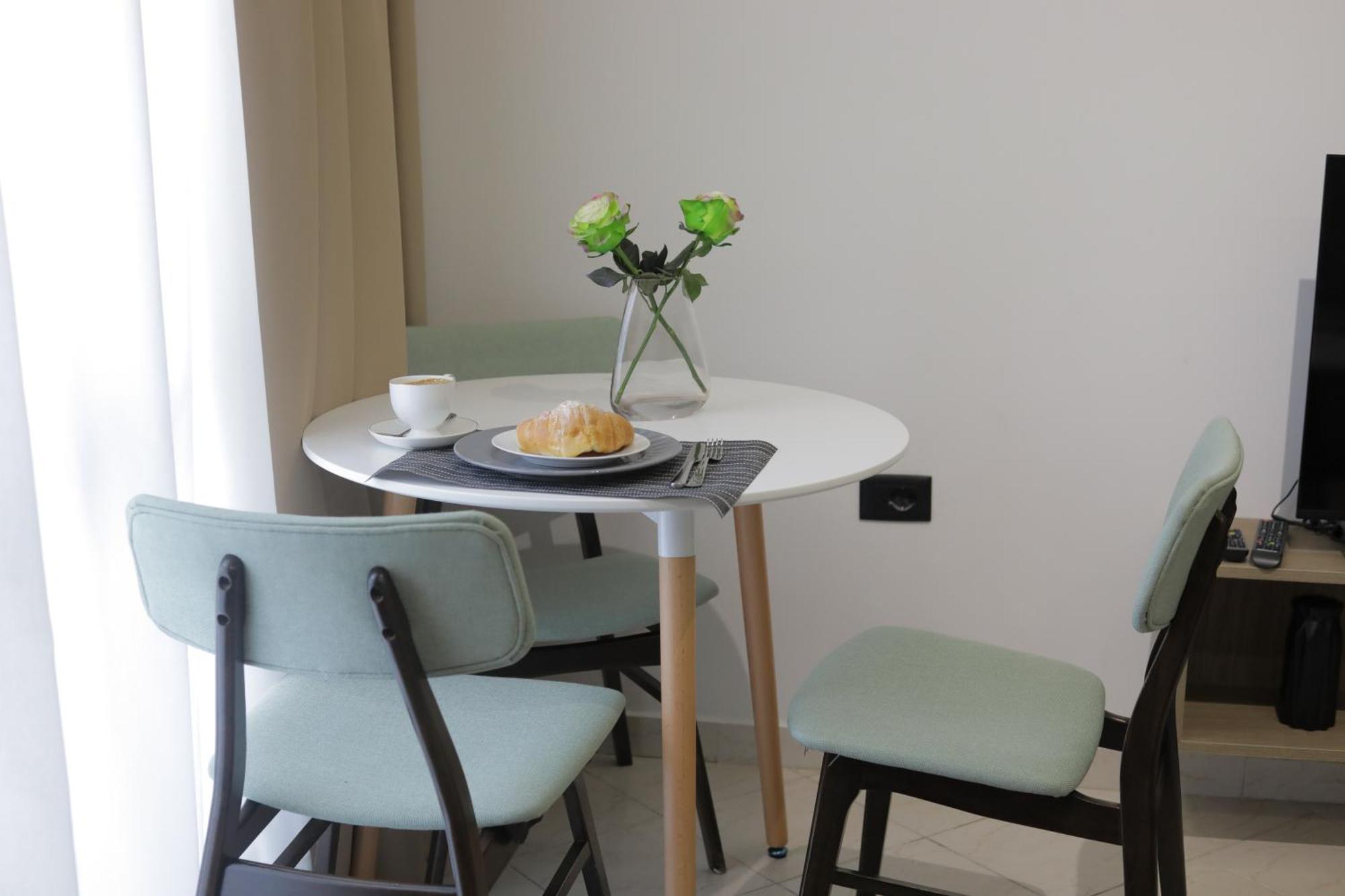 Oda Hotel Tiranë Eksteriør bilde
